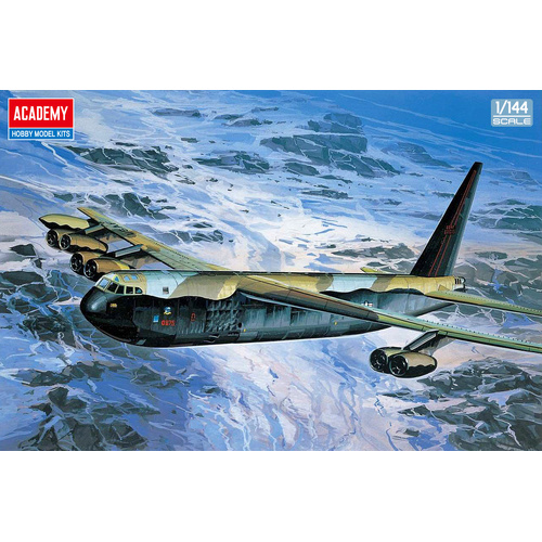 Academy - 1/144 Boeing B-52D Stratofortress Plastic Model Kit [12632]