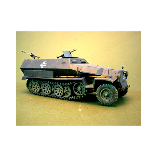 AFV Club - 1/35 Sdkfz251/1 Ausf. C