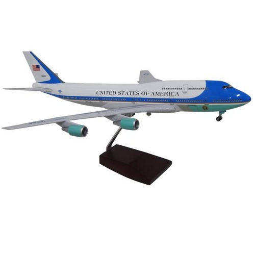 AJB - 1/150 Diecast Boeing 747 Air Force One w/LED