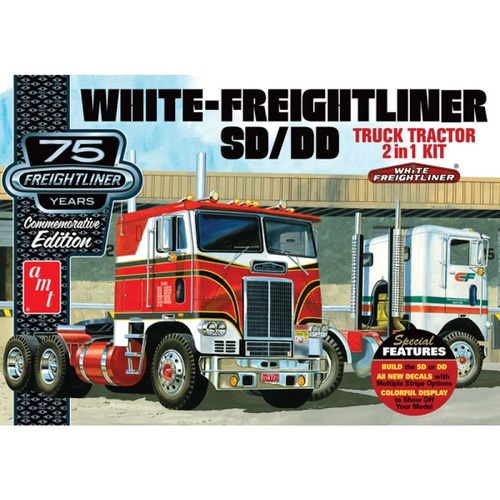 Amt - 1/25 White Freightliner 2 In 1