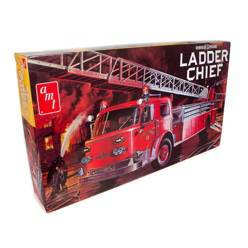 AMT - 1/25 American LaFrance Ladder Chief Plastic Model Kit