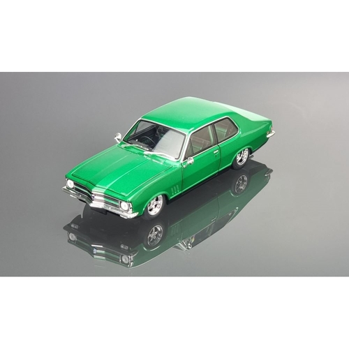 DDA - 1/24 Indy Green LC 308 Torana Fully Detailed Opening Doors, Bonnet and Boot