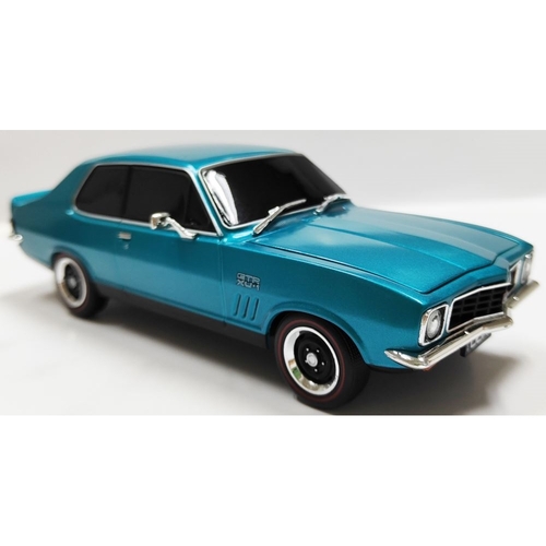 DDA - 1/24 Teal LJ Torana Spectra Rides Light Up - Plastic