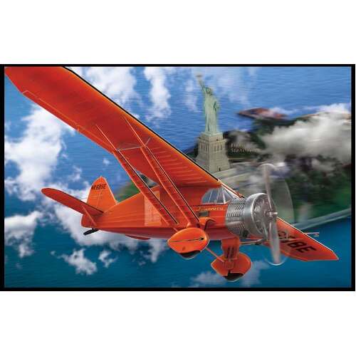 Dora Wings 1/72 Bellanca CH-300 Pacemaker Plastic Model Kit [72022]
