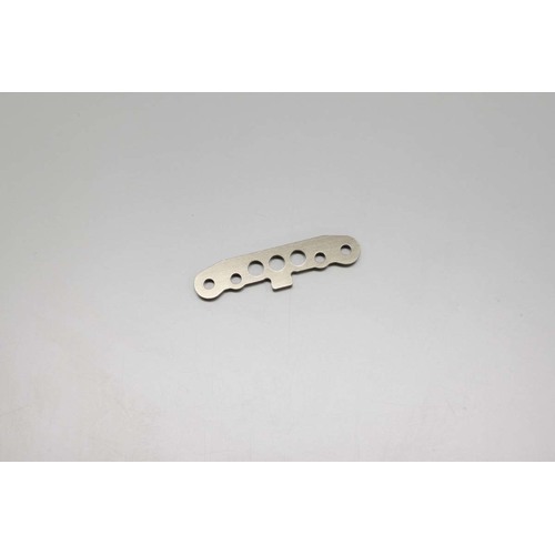 Kyosho - Front Lower Sus Plate (Gun Mtallic)