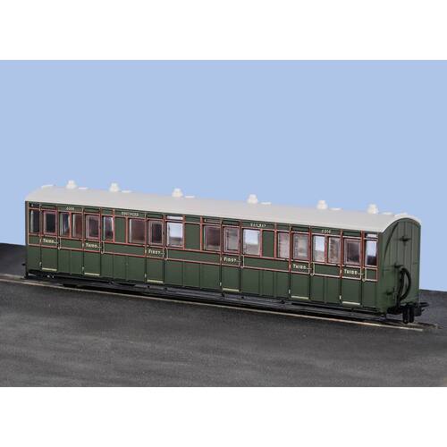 Peco -  OO-9 L&B Composite Coach 1st/3rd Sthn - GR401B