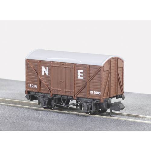 Peco - N Standard Box Van Ne Brown - NR43E