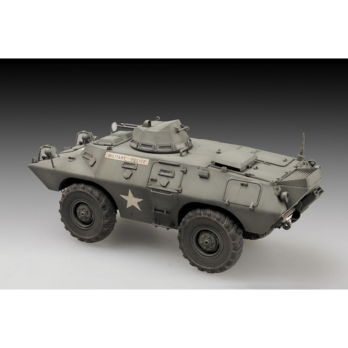 Trumpeter 1/72 M706 Commando Armored Car in Vietnam Plastic Model Kit